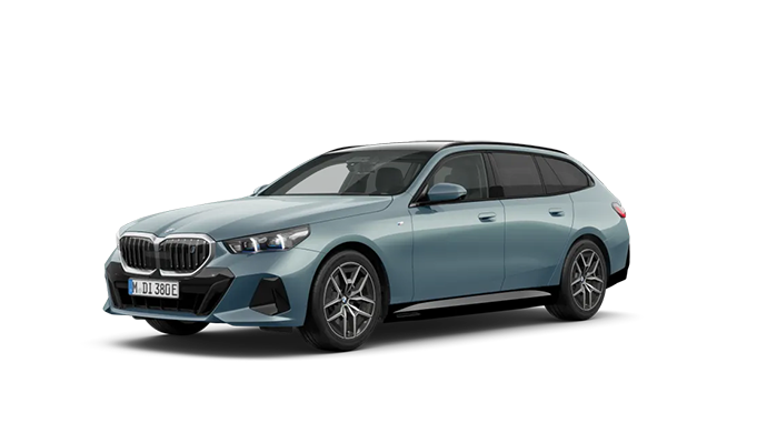 BMW i5 ツーリング